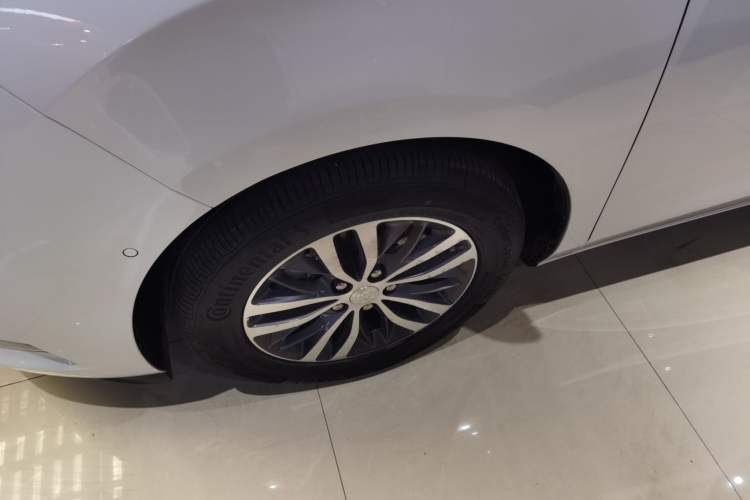 Used Buick GL8 2022 ES Landtrek 653T Luxury Edition
