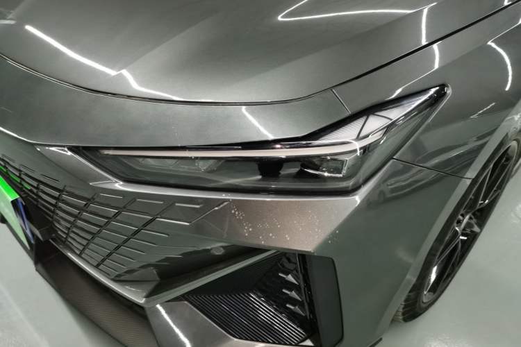 Used Changan UNI-V 2022 1.5T Prestige Version
