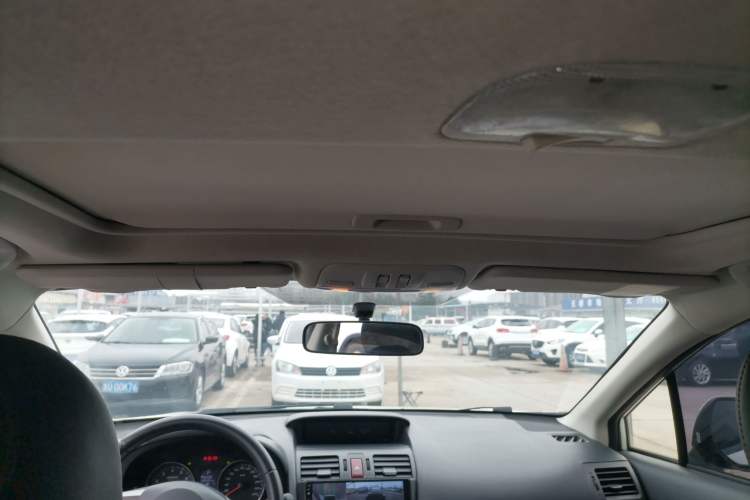 Used Subaru XV 2014 2.0i Comfort Navigation Edition
