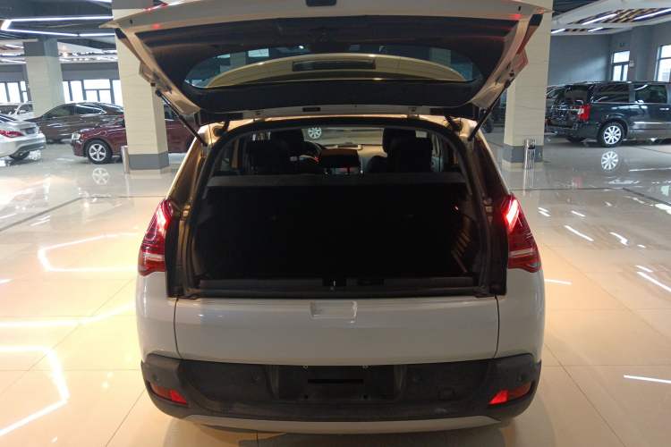 Used Peugeot 3008 2013 2.0L Automatic Classic Edition
