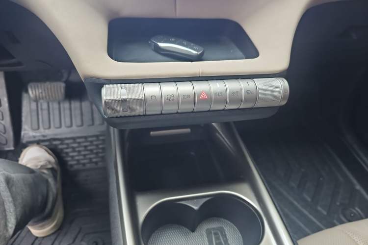 Used BYD Dolphin 2023 420 km Free Version
