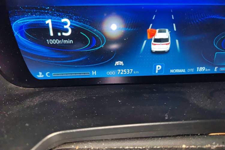 Used Changan CS95 2021 2.0T Two-Wheel Drive Luxury Version
