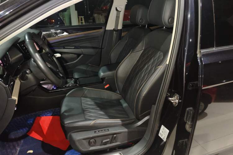 Used Volkswagen Passat 2021 330TSI Luxury Edition