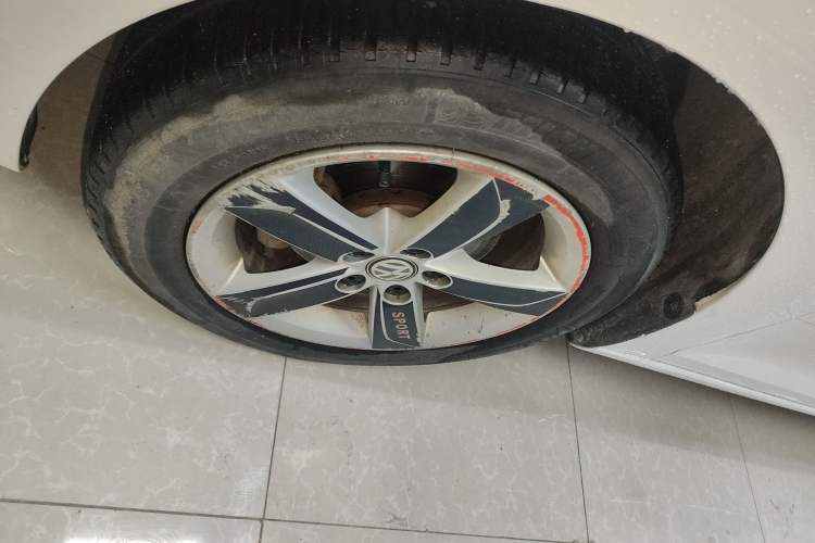 Used Volkswagen Santana 2015 1.6L Manual Comfort Edition