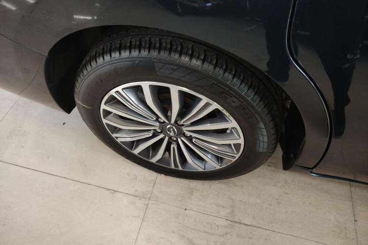 Used GAC Trumpchi M6 2021 270T DCT Prestige Edition (7-seater)