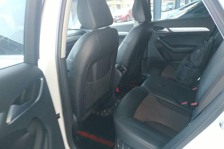 Used Audi Q3 2017 35 TFSI Fashion Model
