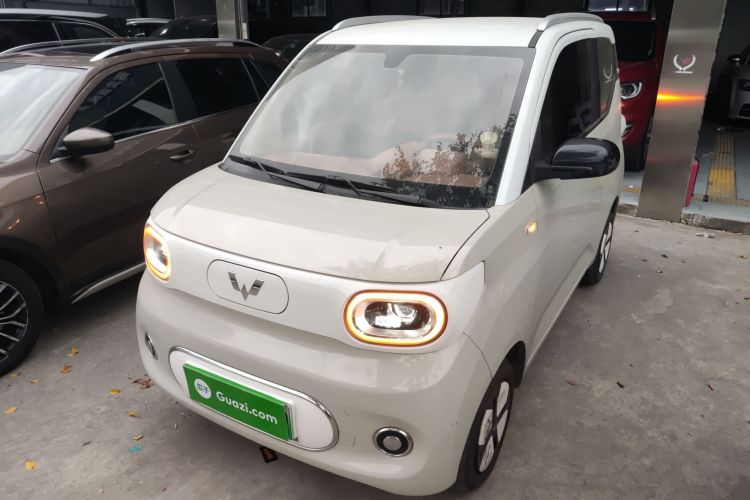 Used Wuling Hongguang MINIEV 2024 3rd Generation 215km Advanced Version
