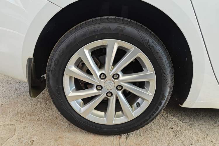 Used Buick Verano 2019 Sedan 15S Automatic Leading Model
