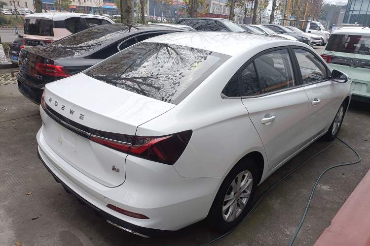 Used Roewe i5 2023 1.5L CVT Luxury Edition
