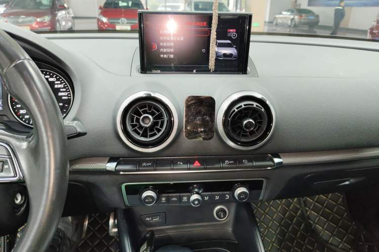 Used Audi A3 2019 Sportback 35 TFSI Style Edition China VI Emission Standard
