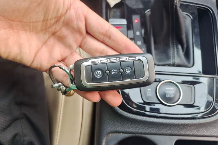 Used Qoros 5 2016 1.6T Automatic Elite Model
