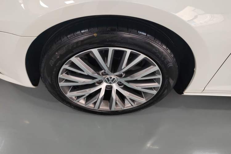 Used Volkswagen FAW-Volkswagen CC 2016 2.0 TSI Luxury Model
