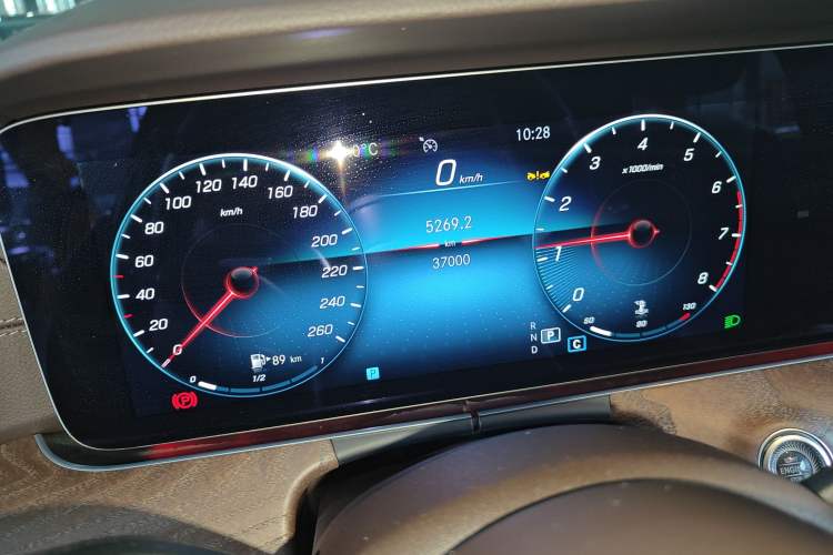 Used Mercedes-Benz E-Class 2023 Updated E 300 L Luxury Edition