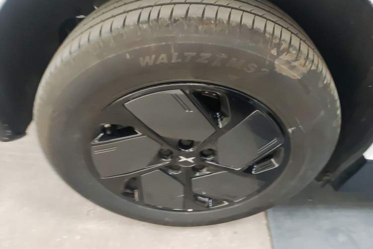 Used XPeng G6 2025 625 Long-Range Max Flagship Edition