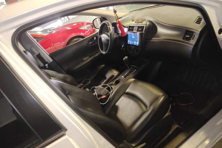 Used Nissan Tiida 2014 1.6L CVT Comfort Model