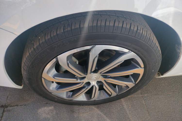 Used Geely Auto Emgrand GL 2021 UP 1.4T CVT Luxury Edition
