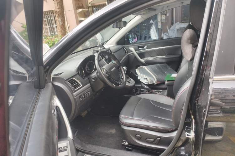 Used Haval H6 2017 Red-Label Sport Edition 1.5T Automatic Two-Wheel Drive Luxury Model
