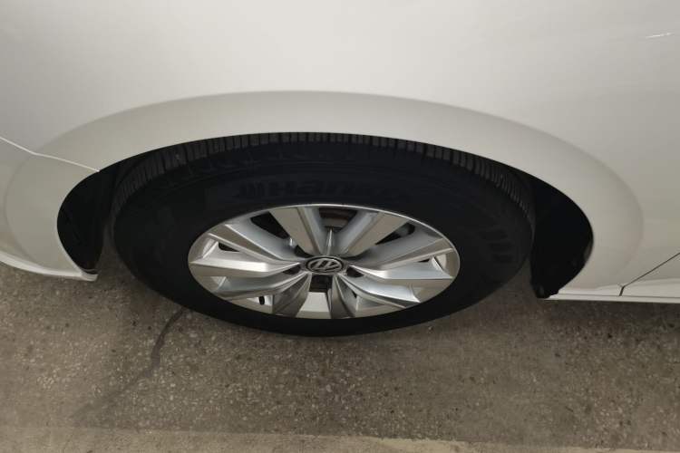 Used Volkswagen Lavida 2019 1.5L Automatic Fashion Edition China VI