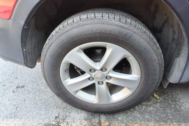 Used Toyota RAV4 2013 2.5L Automatic 4x4 Elite Edition
