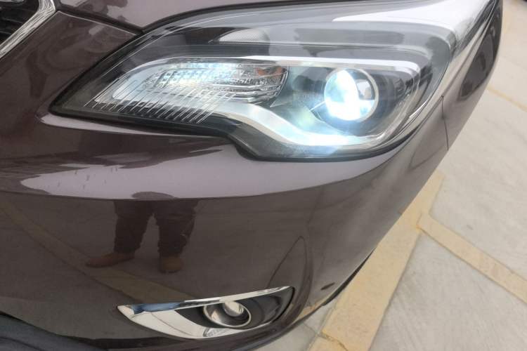 Used Buick Envision 2019 20T Two-Wheel Drive Leading Model China VI Standard
