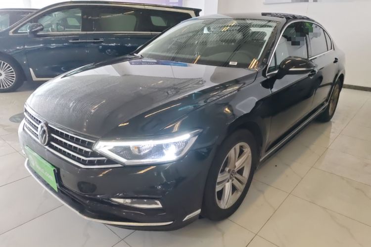 Used Volkswagen Magotan 2025 Zhongxiang Version 280TSI DSG Comfort Edition