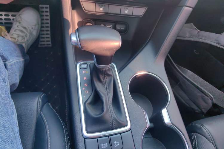 Used Kia KX5 2016 1.6T Automatic Two-Wheel Drive DLX
