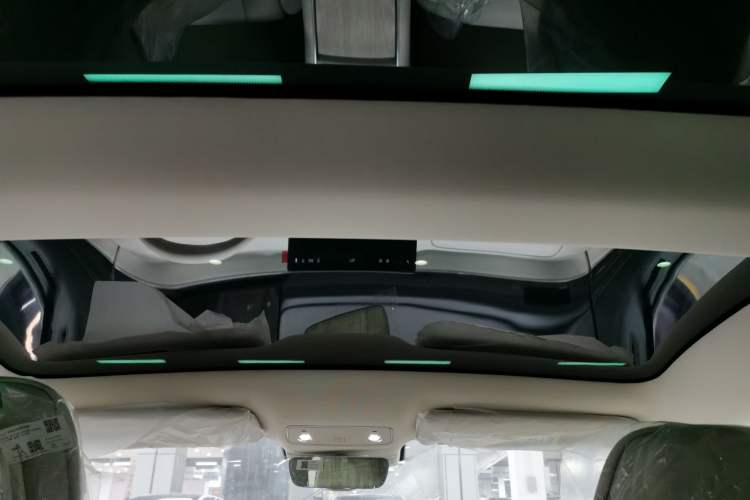 Used Hima Luxeed S7 2024 Pro Model
