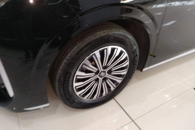 Used BYD Xia 2025 DM-i 1.5T 180km Excellence Model
