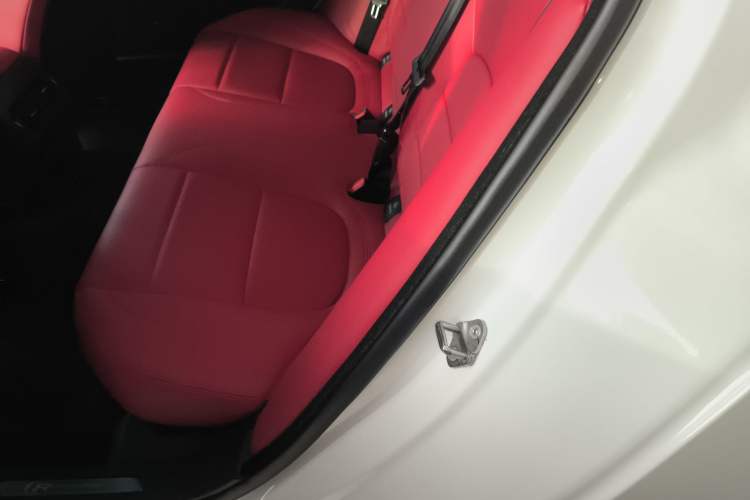 Used Jaguar XEL 2024 2.0T 250 PS R-DYNAMIC S Advanced Sport Edition