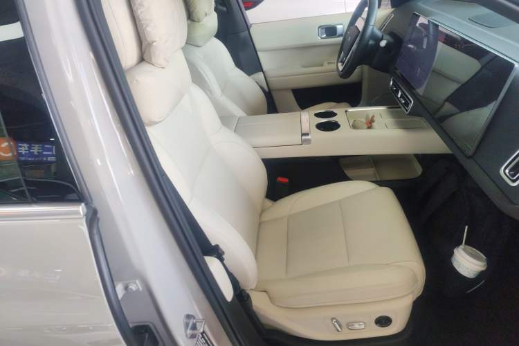 Used Li Auto L6 2024 Pro Model
