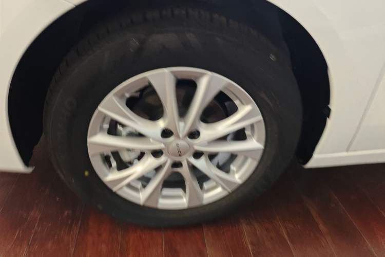 Used Roewe i5 2023 1.5L CVT Luxury Edition
