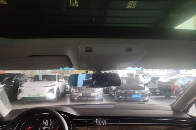 Used Volkswagen Magotan 2019 330TSI DSG Luxury Version China VI Standard

