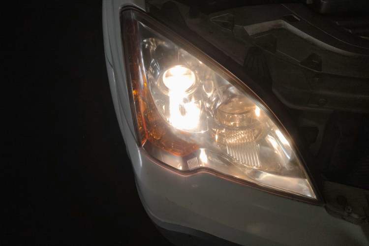 Used Roewe W5 2014 1.8T 2WD Automatic Tharu Special Edition