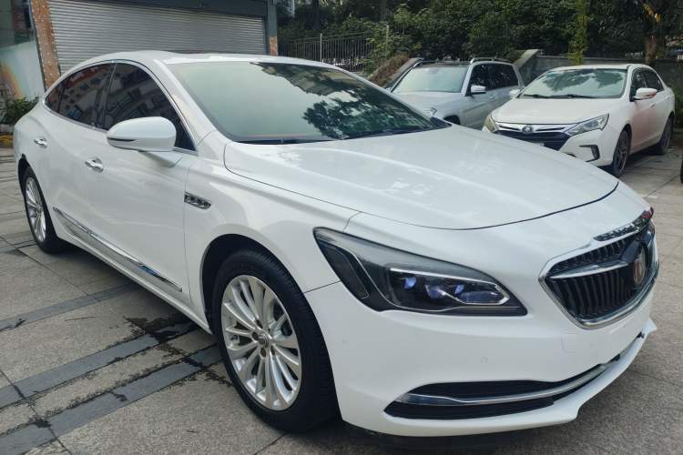 Used Buick LaCrosse 2016 28T Luxury Version

