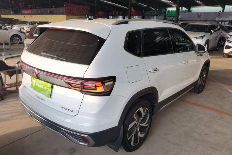 Used Volkswagen Tharu 2023 300TSI Two-Wheel-Drive Full Moon Edition