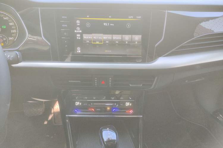 Used Volkswagen Passat 2020 Facelift 330TSI Elite Edition China VI Standard
