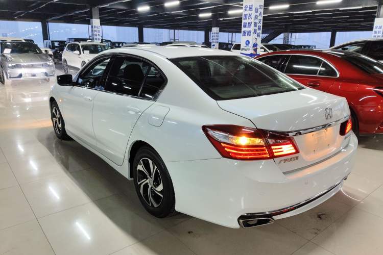 Used Honda Accord 2016 2.0L Comfort Edition