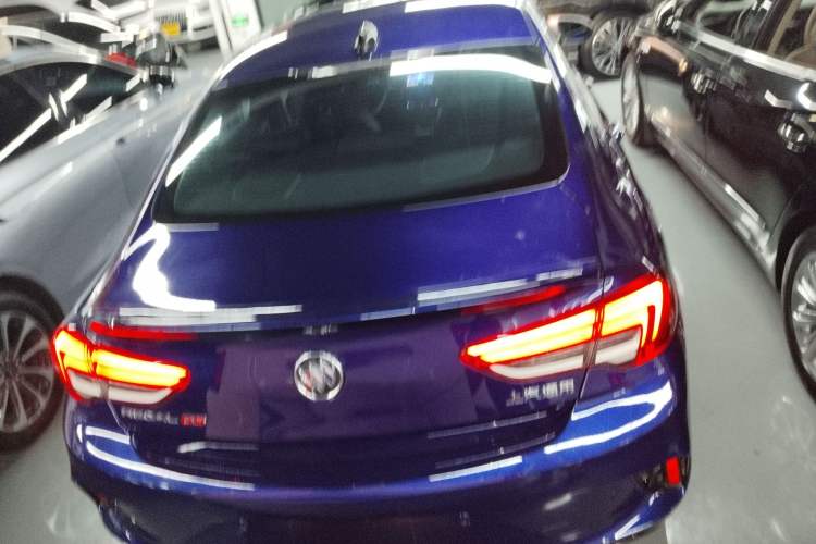 Used Buick Regal 2020 GS 28T Prestige Model
