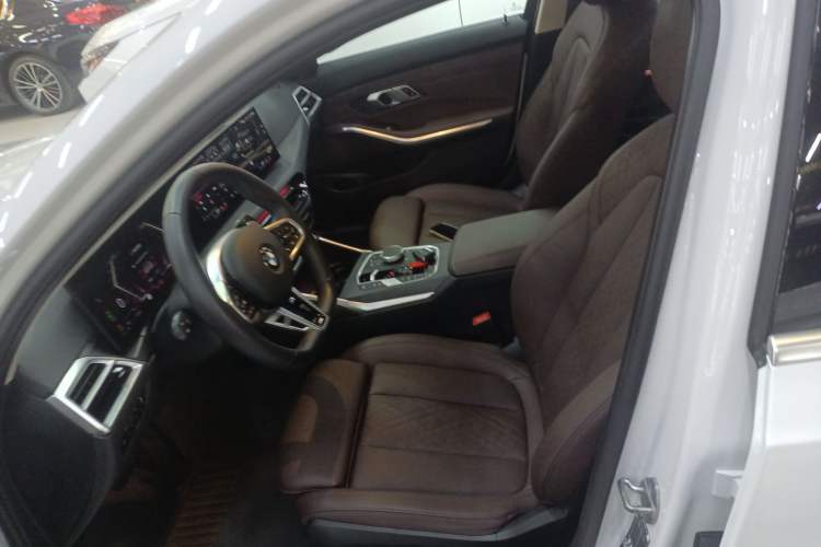 Used BMW 3 Series 2025 325Li M Sport Package