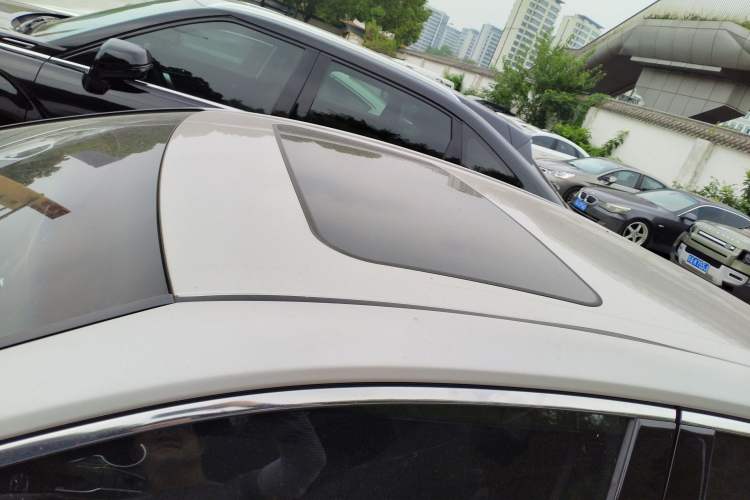 Used Toyota Camry 2019 Revised Version 2.0G Luxury Edition
