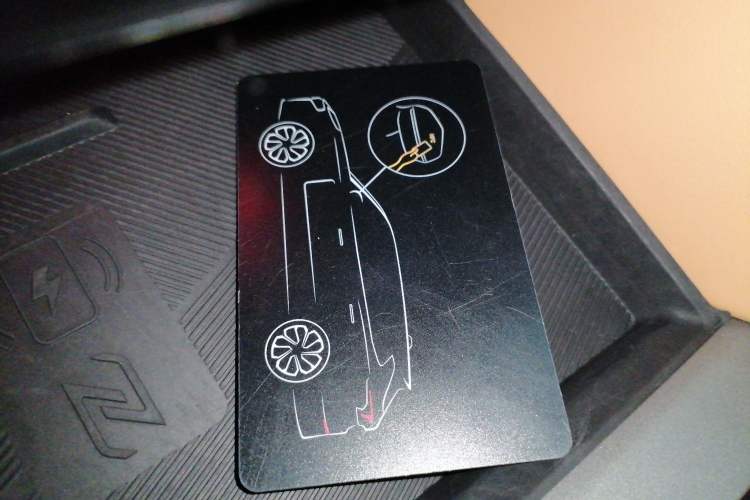 Used Lynk & Co 09 EM-P 2021 2.0T PHEV Halo Six-Seater
