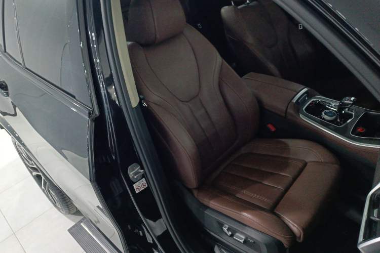 Used BMW X5 2020 xDrive30i M Sport Package
