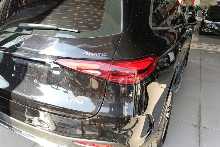 Used Mercedes-Benz GLC 2023 GLC 300 L 4MATIC Dynamic 7-Seater