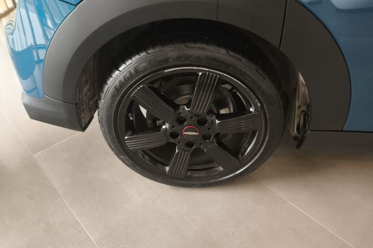 Used  MINI 2023 1.5T COOPER Artist Five-Door Edition