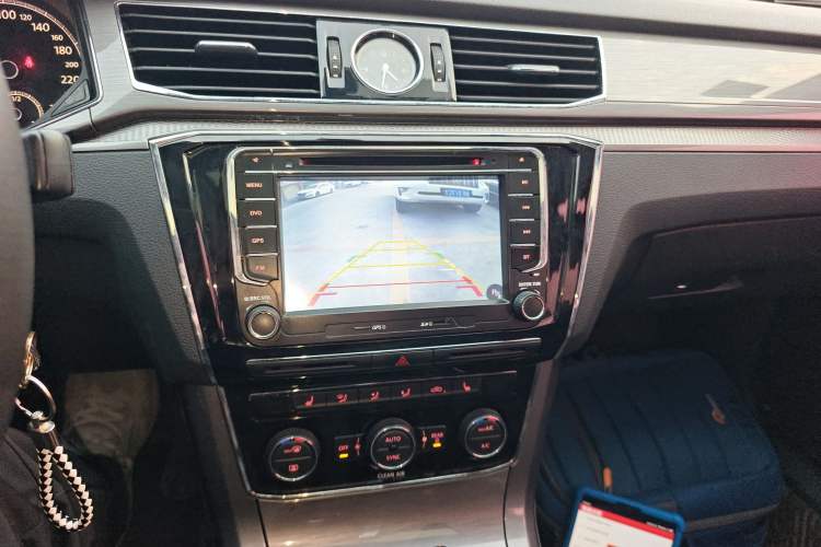 Used Volkswagen Passat 2016 280TSI DSG Prestige Edition
