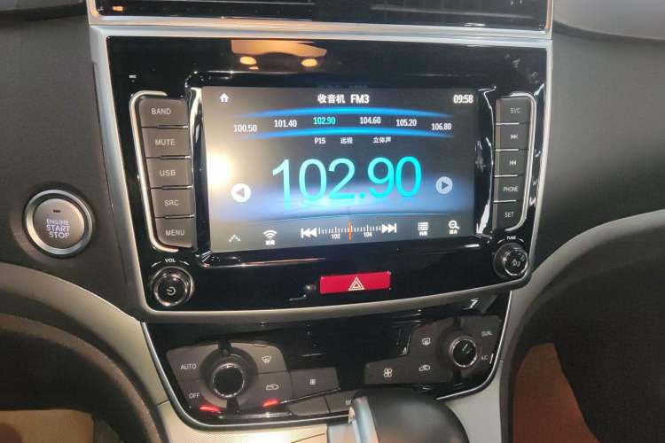 Used Haval M6 2019 1.5T DCT Two-Wheel Drive Elite Version China VI Standard
