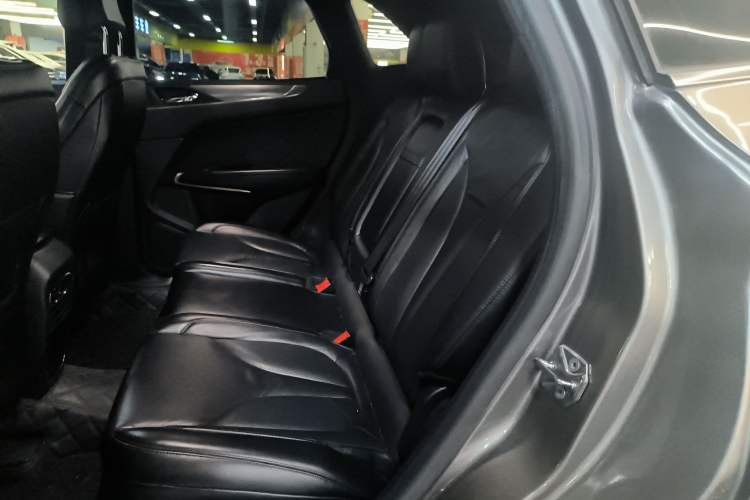 Used Lincoln MKC 2017 2.0T Two-Wheel Drive Deluxe Edition