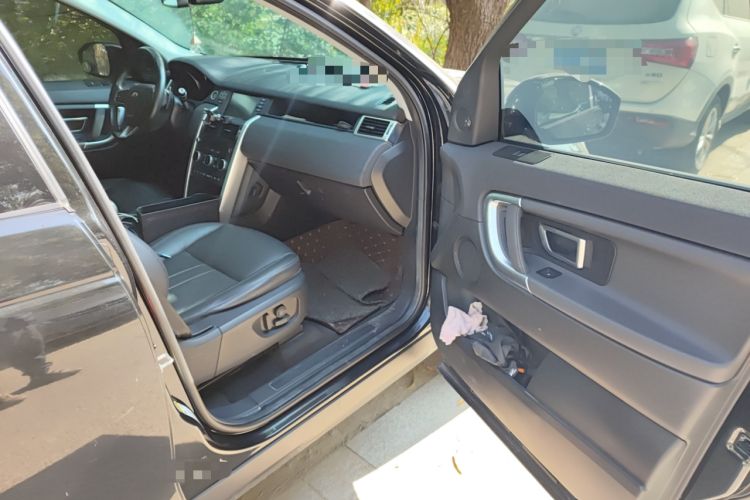 Used Land Rover Discovery Sport 2019 240 PS SE Version China VI Standard