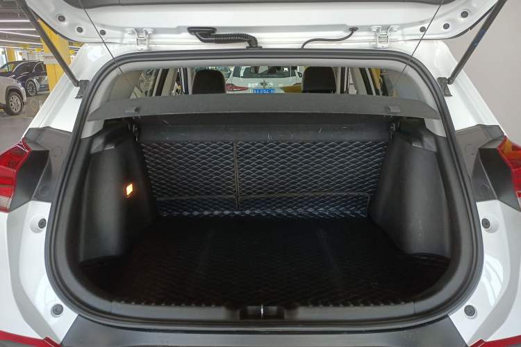 Used Chevrolet Trax 2019 Redline 335T CVT Top-Tier Model China VI Standard