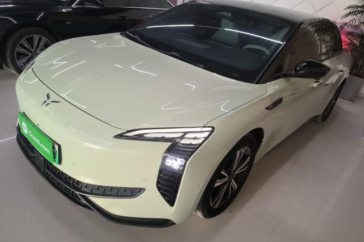 Used Hongqi EH7 2024 820 Pro
